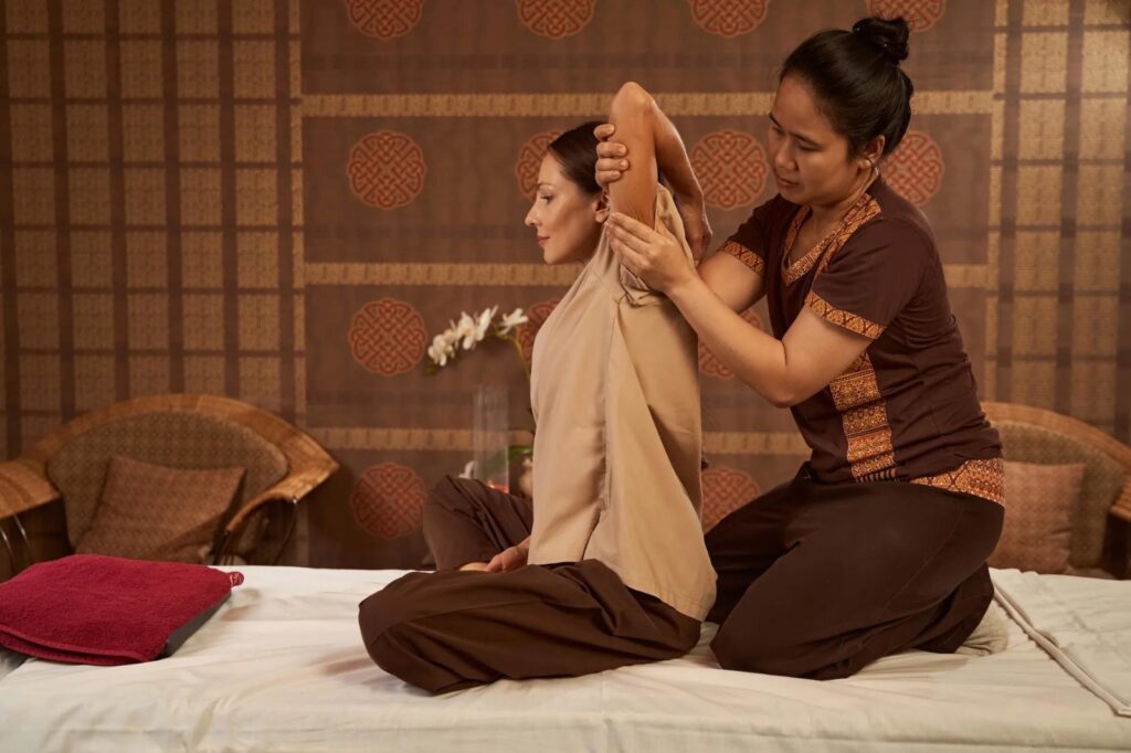 thai massage pallikaranai chennai